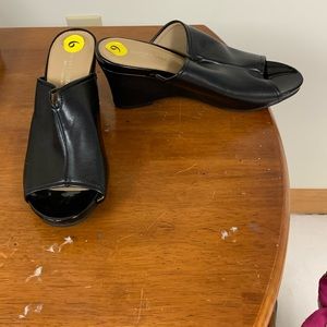 Naturalizer nicky platform wedge mules sandals slides open toe black size 9